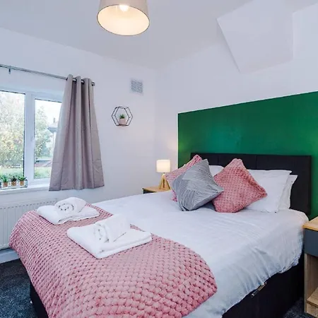 Charming And Modern 3br Steps Away From Center York